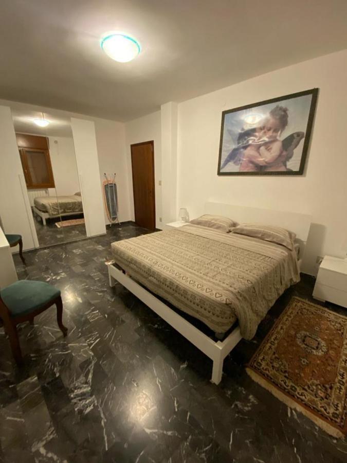 Casa Bella Venezia Apartment Mestre Luaran gambar